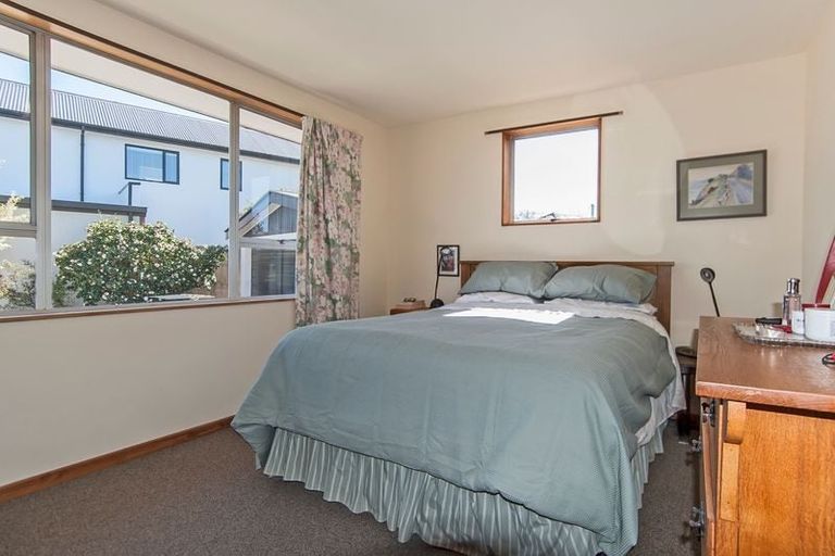 Photo of property in 9 Ketton Place, St Albans, Christchurch, 8052