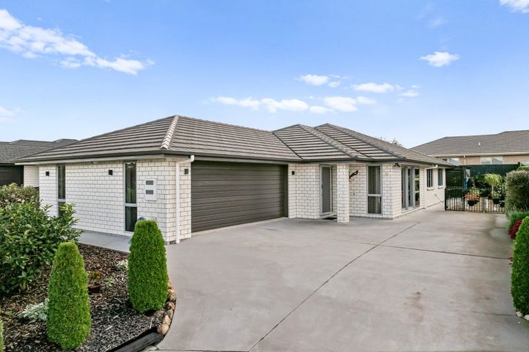 Photo of property in 19 Lake Drive, Tikipunga, Whangarei, 0112