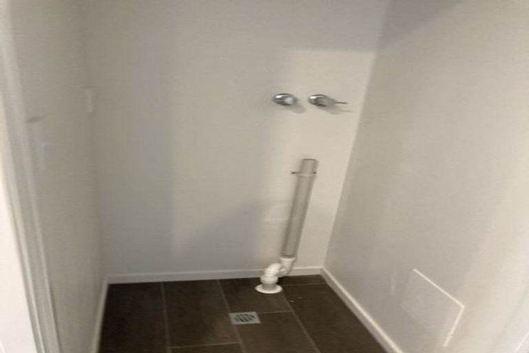 Photo of property in 2/14 Ruakiwi Road, Hamilton Lake, Hamilton, 3204