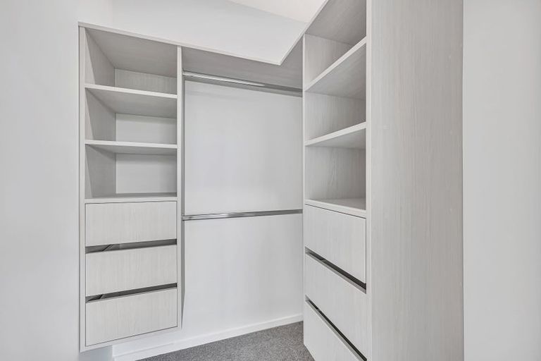 Photo of property in 4/163 Edmonton Road, Te Atatu South, Auckland, 0610