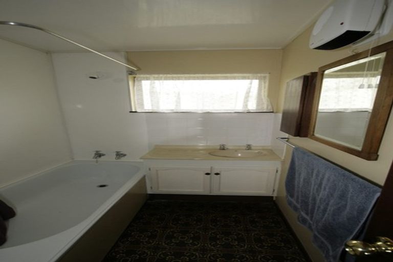 Photo of property in 97 Queen Street, North Dunedin, Dunedin, 9016