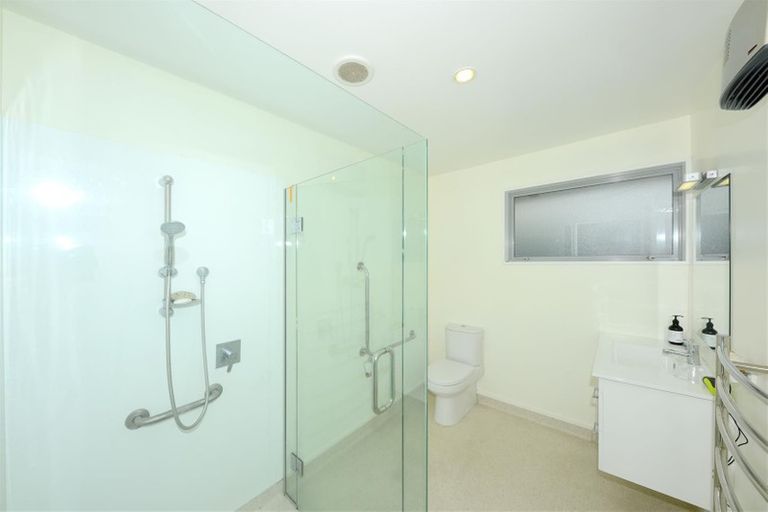 Photo of property in 9/212 Lyttelton Street, Spreydon, Christchurch, 8024