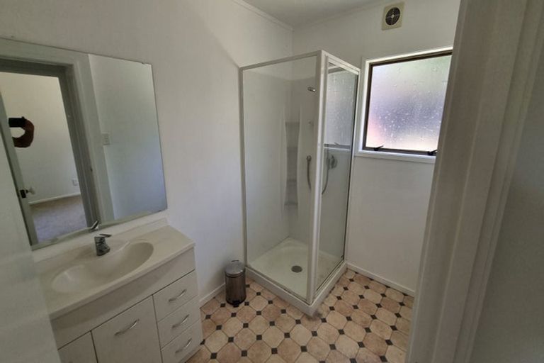 Photo of property in 1/24 Francis Street, Hauraki, Auckland, 0622