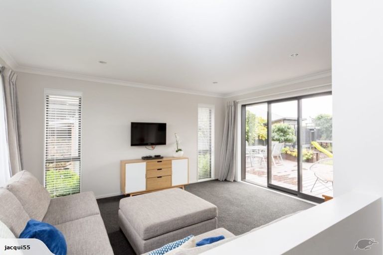 Photo of property in 10 Greenstone Street, Rolleston, 7614