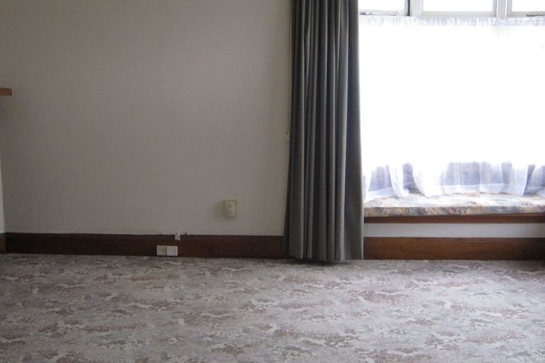 Photo of property in 21 Aroha Street, Takaro, Palmerston North, 4410