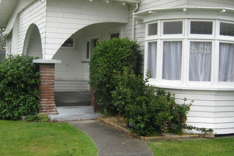 Photo of property in 21 Aroha Street, Takaro, Palmerston North, 4410