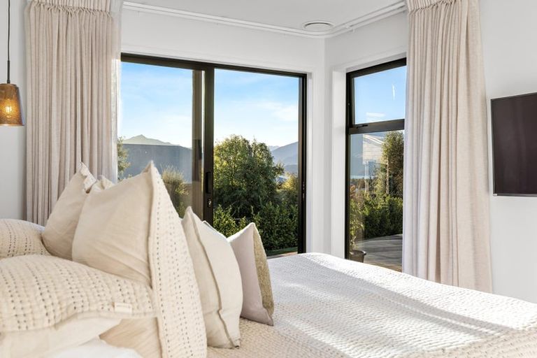 Photo of property in 41 Farrant Drive, Wanaka, 9305