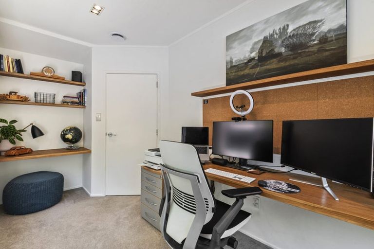 Photo of property in 2 Manurere Avenue, Takapuna, Auckland, 0622