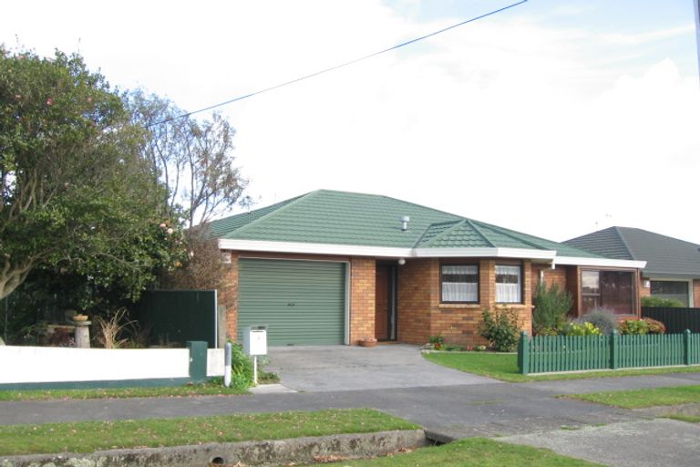 Photo of property in 3 Campbell Street, Feilding, 4702