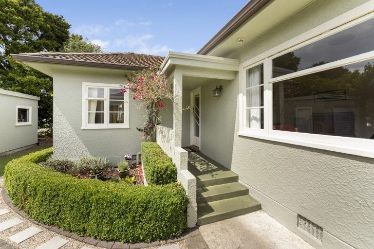 Photo of property in 10 Manuka Street, Hokowhitu, Palmerston North, 4410