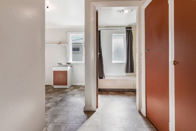 Photo of property in 2/2 Eden Avenue, Te Awamutu, 3800