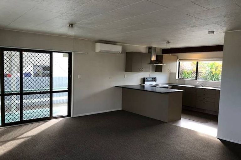 Photo of property in 3/806 Saint Aubyn Street East, Parkvale, Hastings, 4122