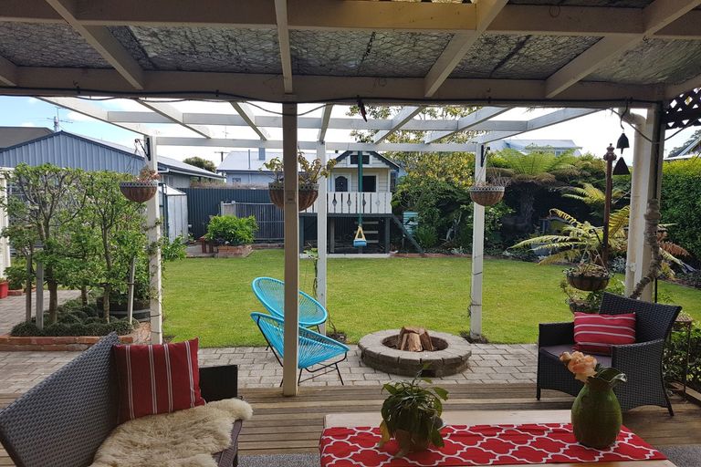 Photo of property in 2 Central Street, Whataupoko, Gisborne, 4010