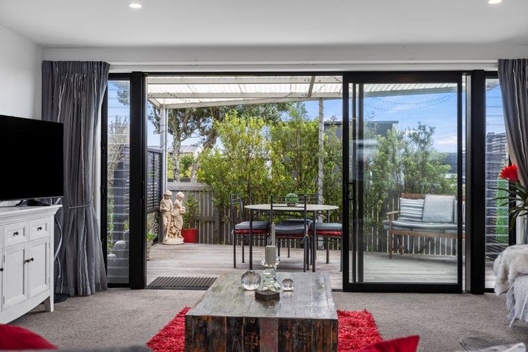 Photo of property in 83 Coast Boulevard, Papamoa Beach, Papamoa, 3118