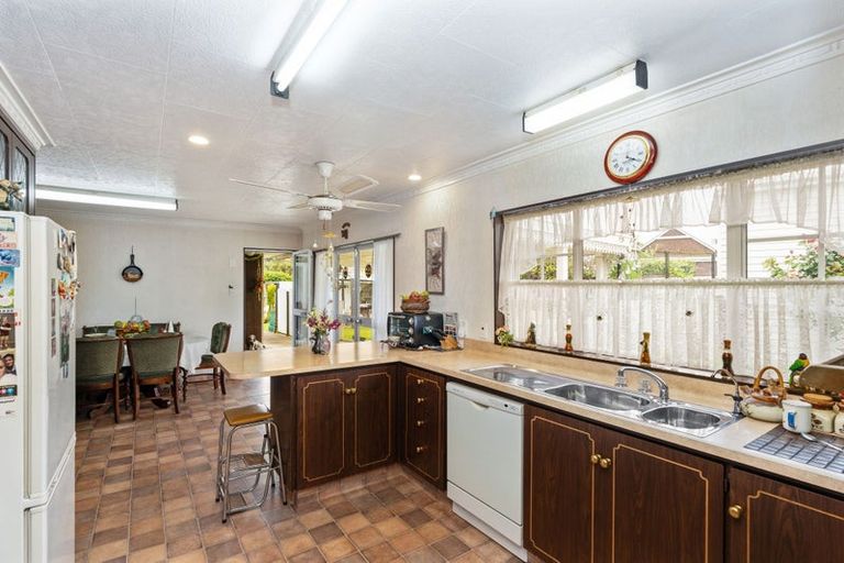 Photo of property in 22 Victoria Terrace, Ohau, Levin, 5570