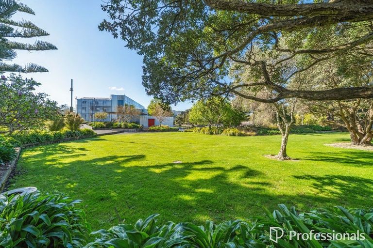 Photo of property in Unit 302,l3, 302/14 Laings Road, Hutt Central, Lower Hutt, 5010