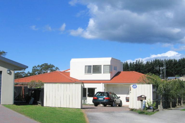 Photo of property in 24 Tuscany Place, Ohauiti, Tauranga, 3112
