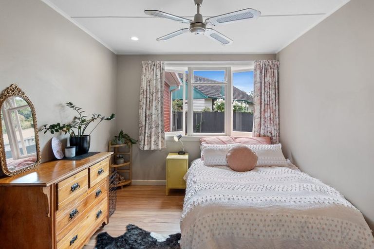 Photo of property in 4 Doreen Street, Aranui, Christchurch, 8061