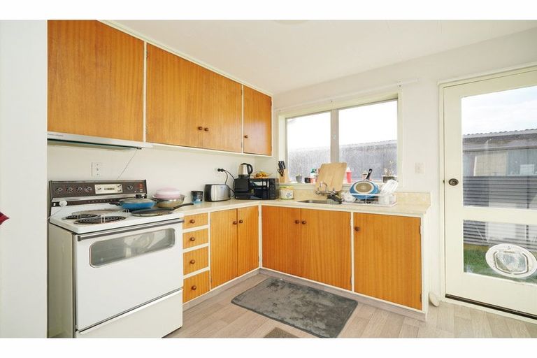 Photo of property in 6 Christina Street, Strathern, Invercargill, 9812