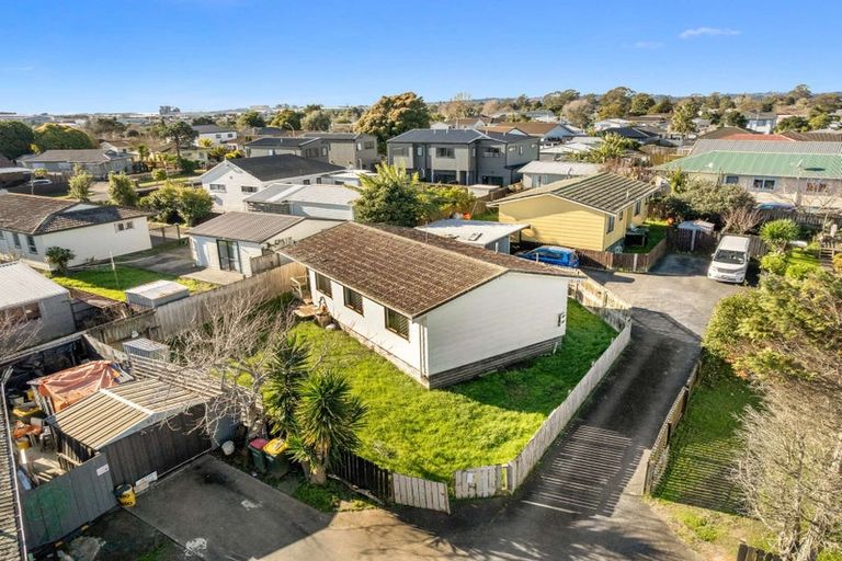Photo of property in 3/114 Finlayson Avenue, Clendon Park, Auckland, 2103