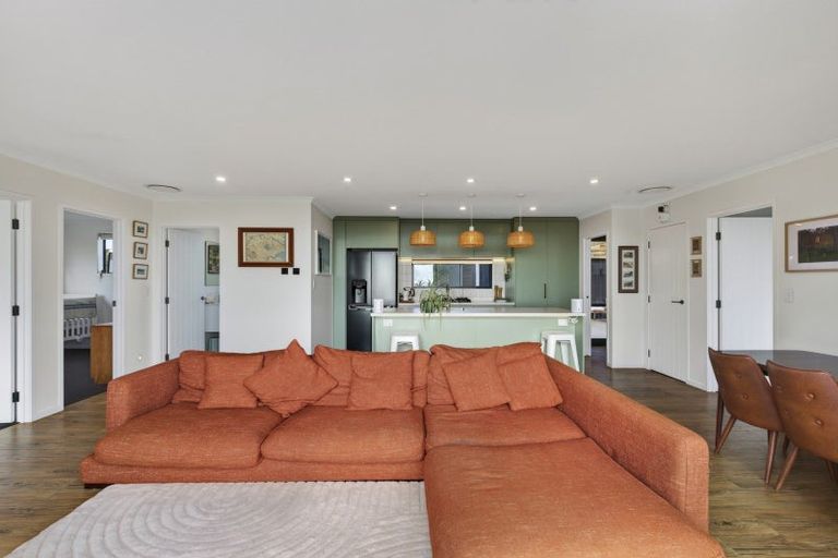 Photo of property in 428 Coast Road, Warea, New Plymouth, 4381