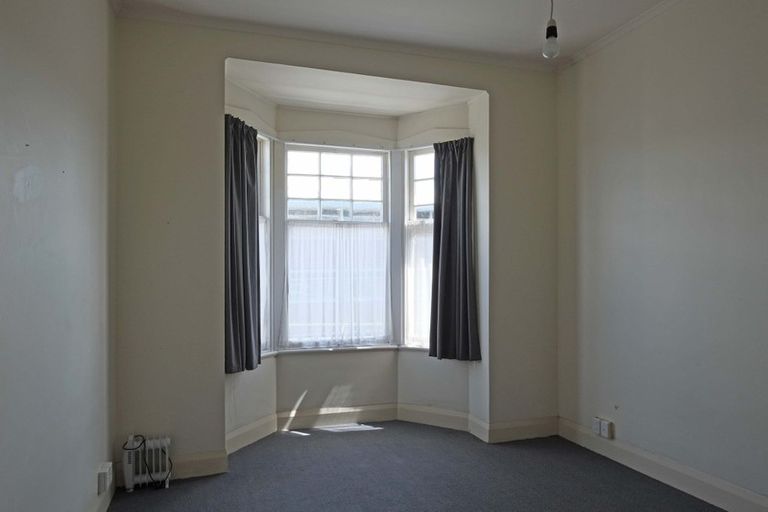 Photo of property in 4 Prince Street, Mount Victoria, Wellington, 6011