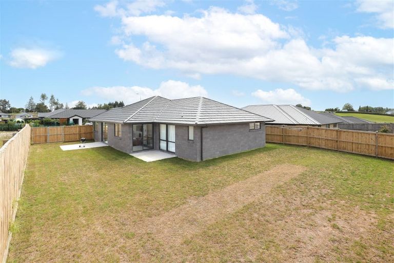 Photo of property in 11 Murray Ward Drive, Te Kauwhata, 3710
