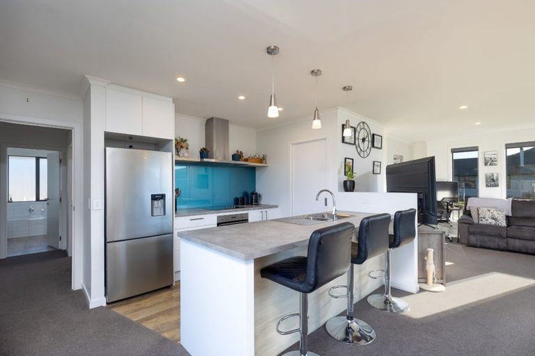 Photo of property in 14 George Fyfe Way, Wakefield, 7025