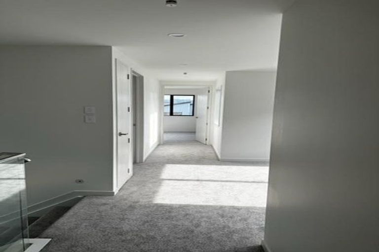 Photo of property in 29 Clara Road, Silverdale, 0932