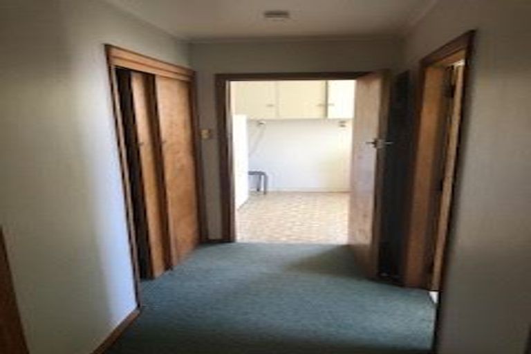 Photo of property in 437 Featherston Street, Palmerston North, 4414