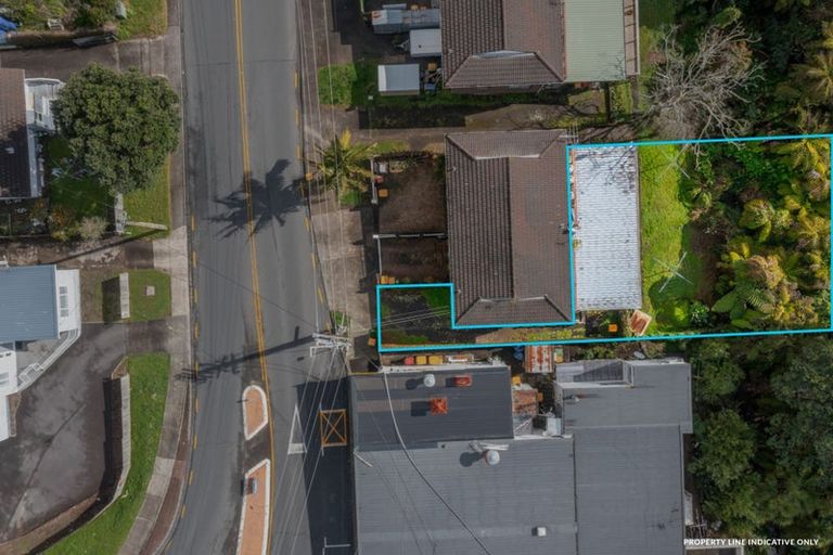 Photo of property in 3/12 Sunnyside Road, Sunnyvale, Auckland, 0612