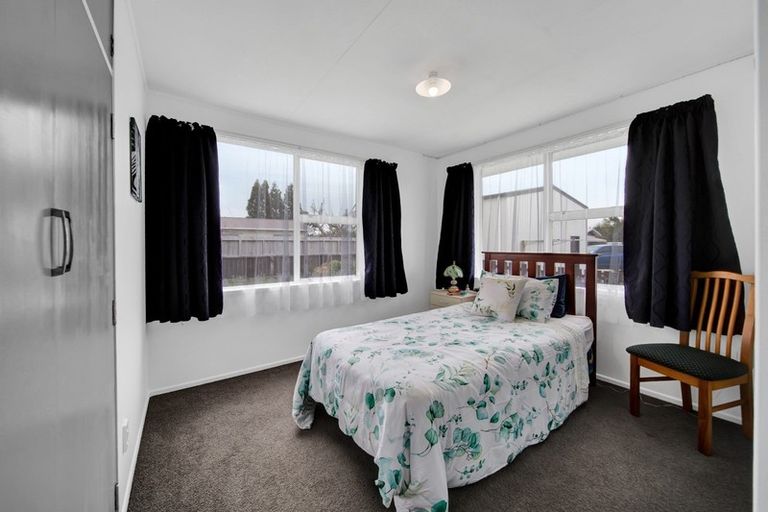 Photo of property in 40 Rewa Street, Inglewood, 4330