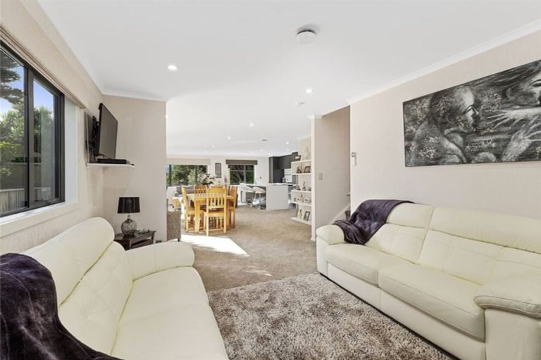 Photo of property in 11 Deptford Lane, Whitby, Porirua, 5024