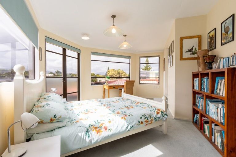 Photo of property in 73 Manly Street, Paraparaumu Beach, Paraparaumu, 5032