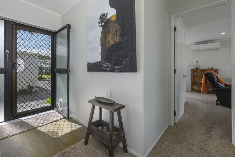 Photo of property in 49a Queen Road, Bellevue, Tauranga, 3110