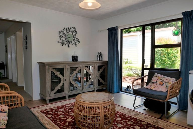 Photo of property in 27 Pitoitoi Street, Otaihanga, Paraparaumu, 5036