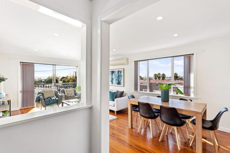 Photo of property in 29 Kokiri Street, Te Atatu South, Auckland, 0610