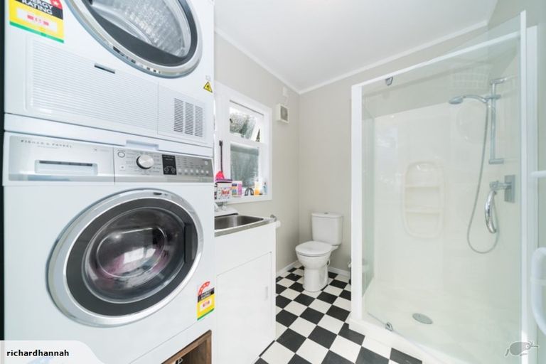 Photo of property in 19 East Street, Terrace End, Palmerston North, 4410