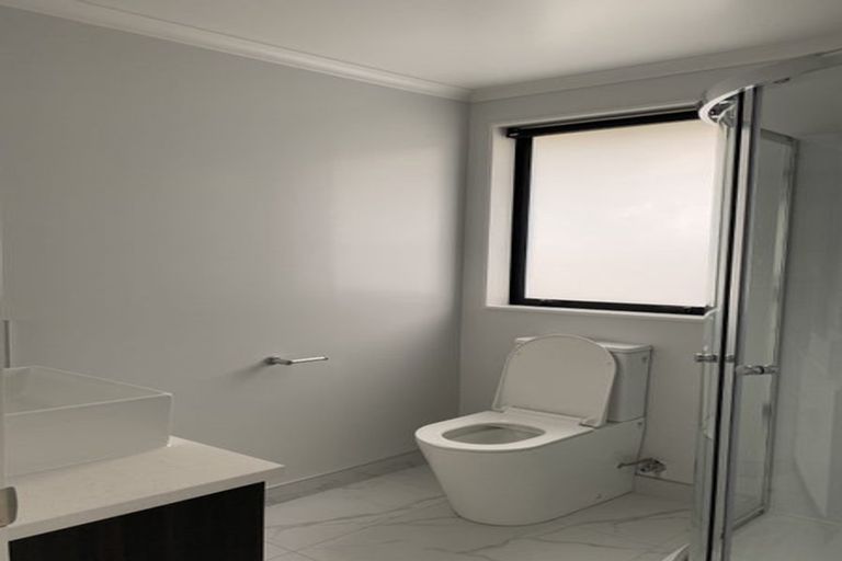 Photo of property in 16 Arahi Place, Rototuna North, Hamilton, 3210