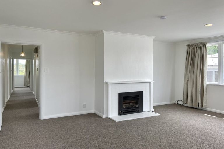 Photo of property in 23 Balloch Street, Fairfield, Hamilton, 3214