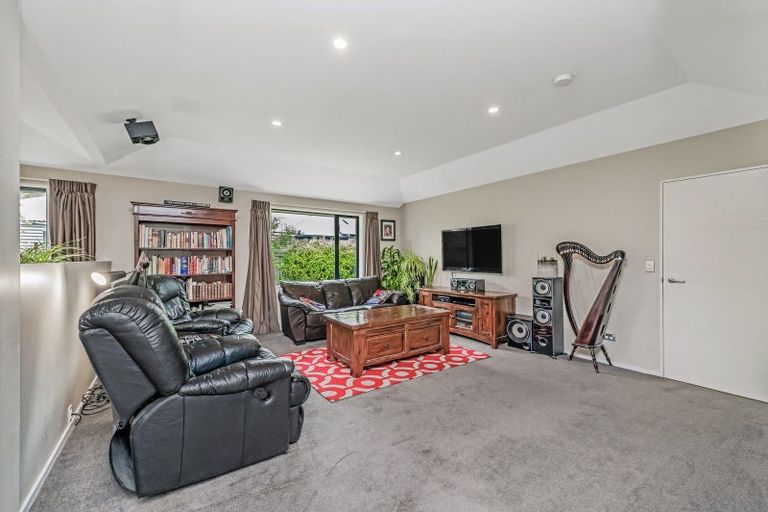 Photo of property in 34 Leeston And Lake Road, Leeston, 7632