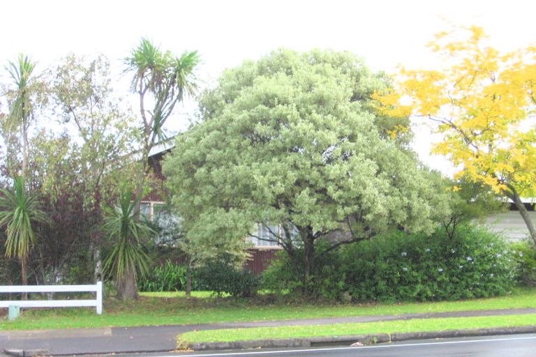 Photo of property in 87 Prince Regent Drive, Half Moon Bay, Auckland, 2012