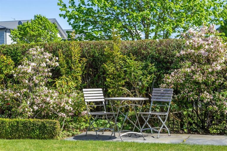 Photo of property in 2 Levinge Lane, Hillmorton, Christchurch, 8024