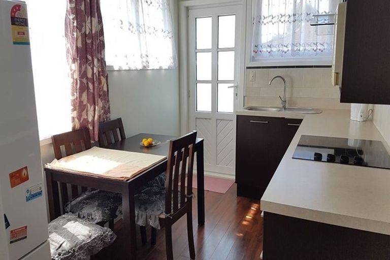 Photo of property in 4/36 Elizabeth Street, Riccarton, Christchurch, 8041