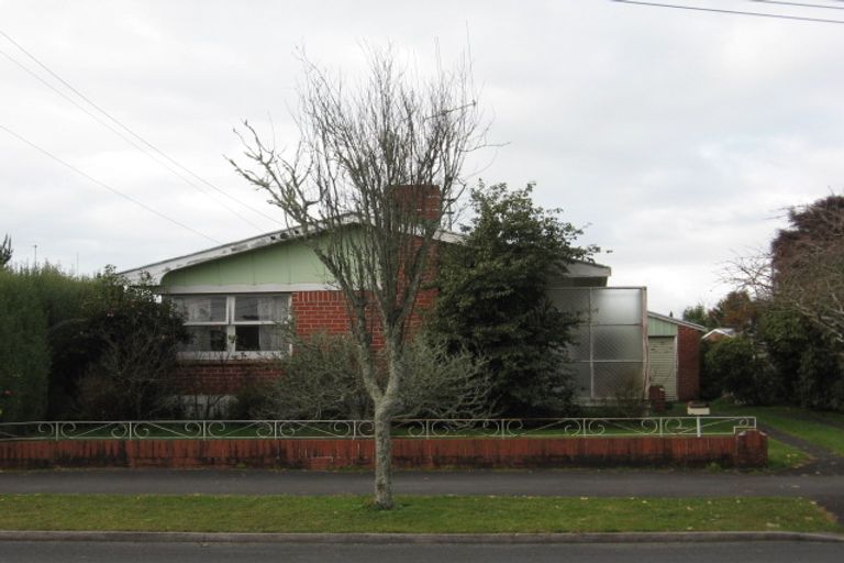 Photo of property in 4 Carrington Avenue, Hillcrest, Hamilton, 3216