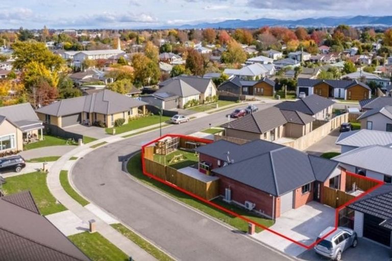 Photo of property in 4 Tarata Grove, Lansdowne, Masterton, 5810