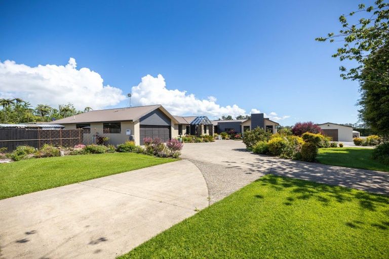Photo of property in 1058 Mangorei Road, Mangorei, New Plymouth, 4371