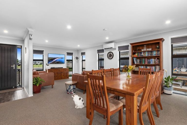 Photo of property in 209 Te Okuroa Drive, Papamoa, 3118