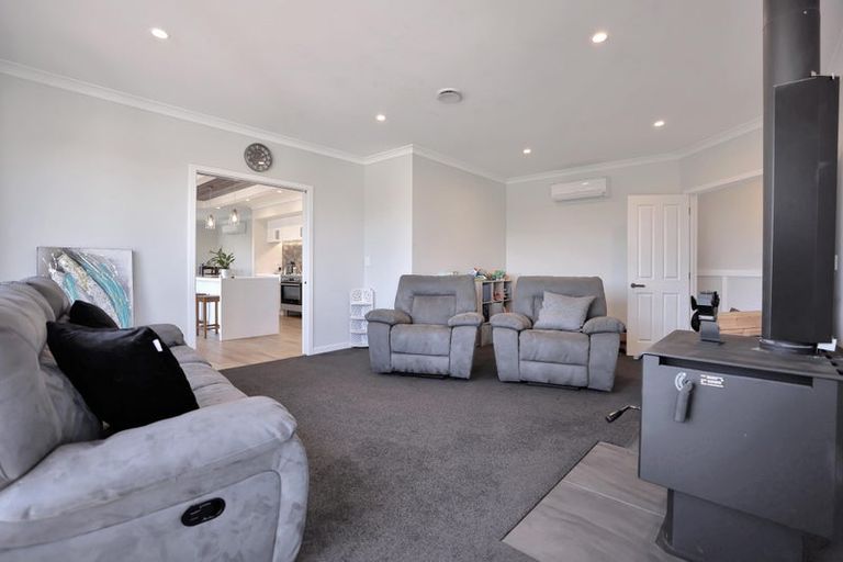 Photo of property in 8 Kelburn Place, Tinwald, Ashburton, 7700