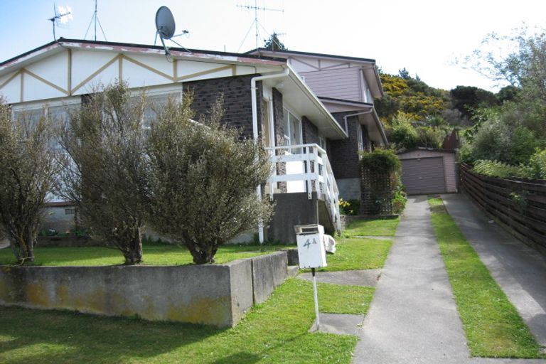 Photo of property in 4 Naseby Grove, Wainuiomata, Lower Hutt, 5014